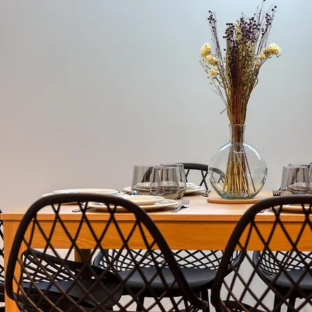 Rose écrin De Charme Avec Parking Terrasse Privée Et Jardin Partagé Appartement