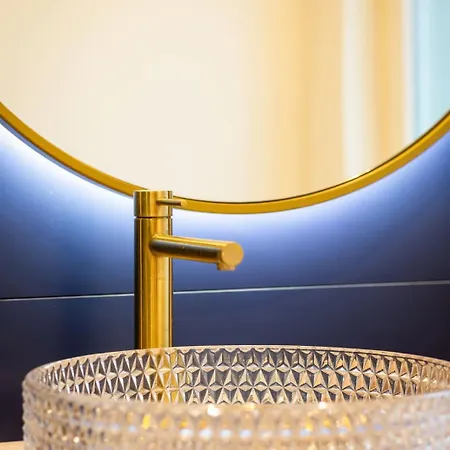 Apartamento Rose Ecrin De Charme Avec Parking Terrasse Privee Et Jardin Partage