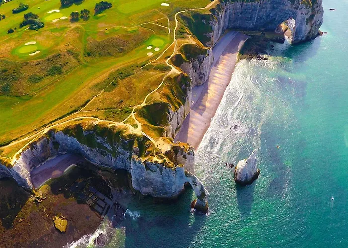 Rose écrin De Charme Avec Parking Terrasse Privée Et Jardin Partagé Appartement Grand-Couronne