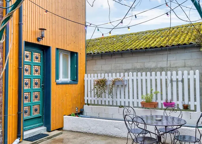 Appartement Rose écrin De Charme Avec Parking Terrasse Privée Et Jardin Partagé *