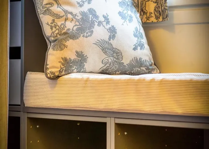 Rose écrin De Charme Avec Parking Terrasse Privée Et Jardin Partagé *