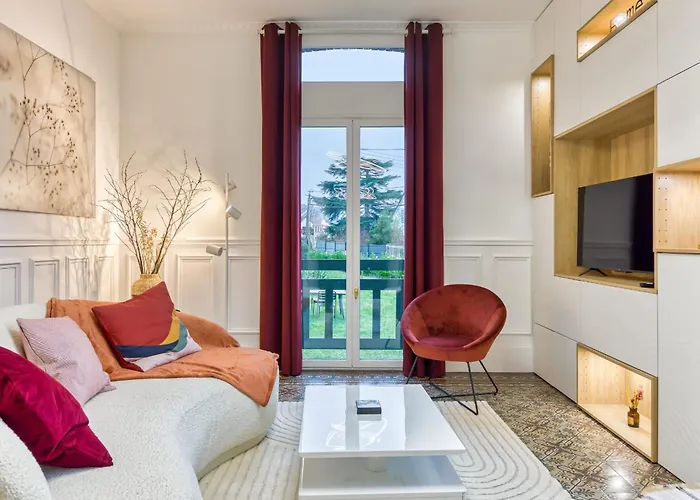 Rose écrin De Charme Avec Parking Terrasse Privée Et Jardin Partagé Appartement