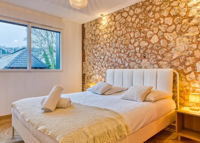 Rose écrin De Charme Avec Parking Terrasse Privée Et Jardin Partagé Appartement *