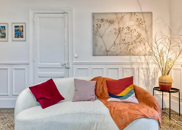 Rose écrin De Charme Avec Parking Terrasse Privée Et Jardin Partagé Appartement