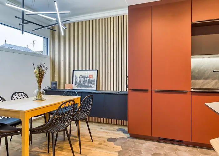 Rose écrin De Charme Avec Parking Terrasse Privée Et Jardin Partagé Appartement Grand-Couronne